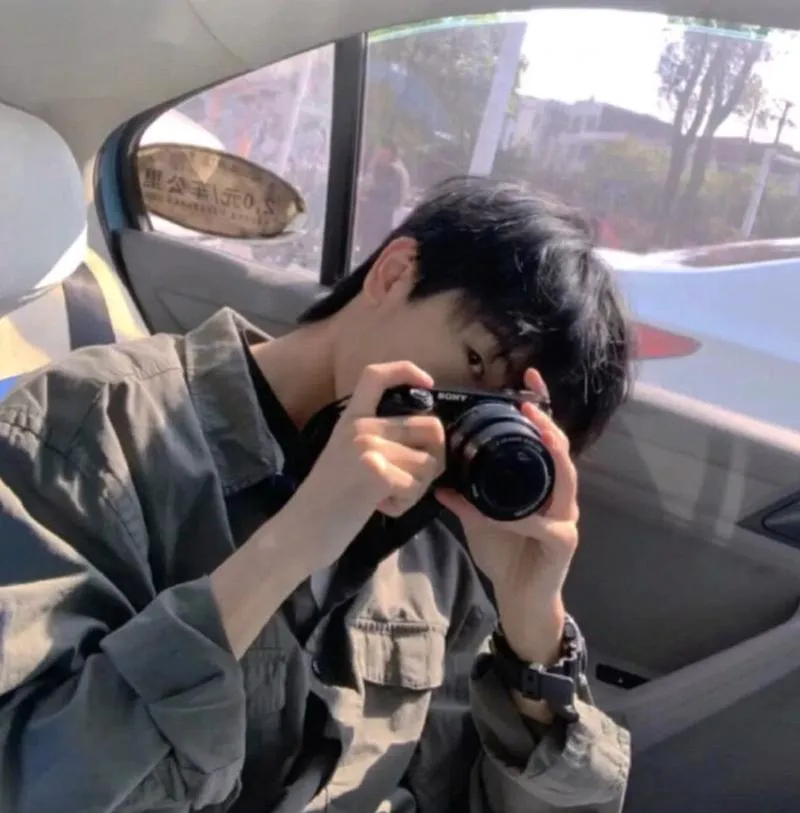 Lens · 灼影